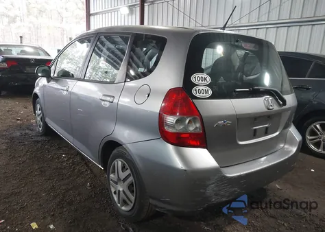 2008 Honda Fit from USA, damaged, VIN JHMGD37428S060664